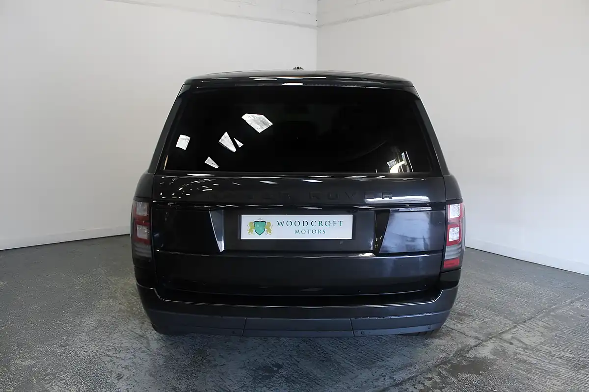 Used 2014 Land Rover Range Rover Vogue Grey - Interior and Exterior details 10