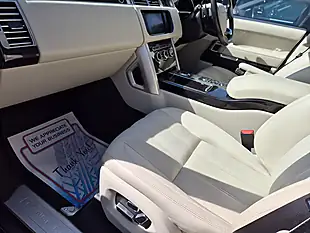 Used 2014 Land Rover Range Rover Vogue Grey - Interior and Exterior details 7