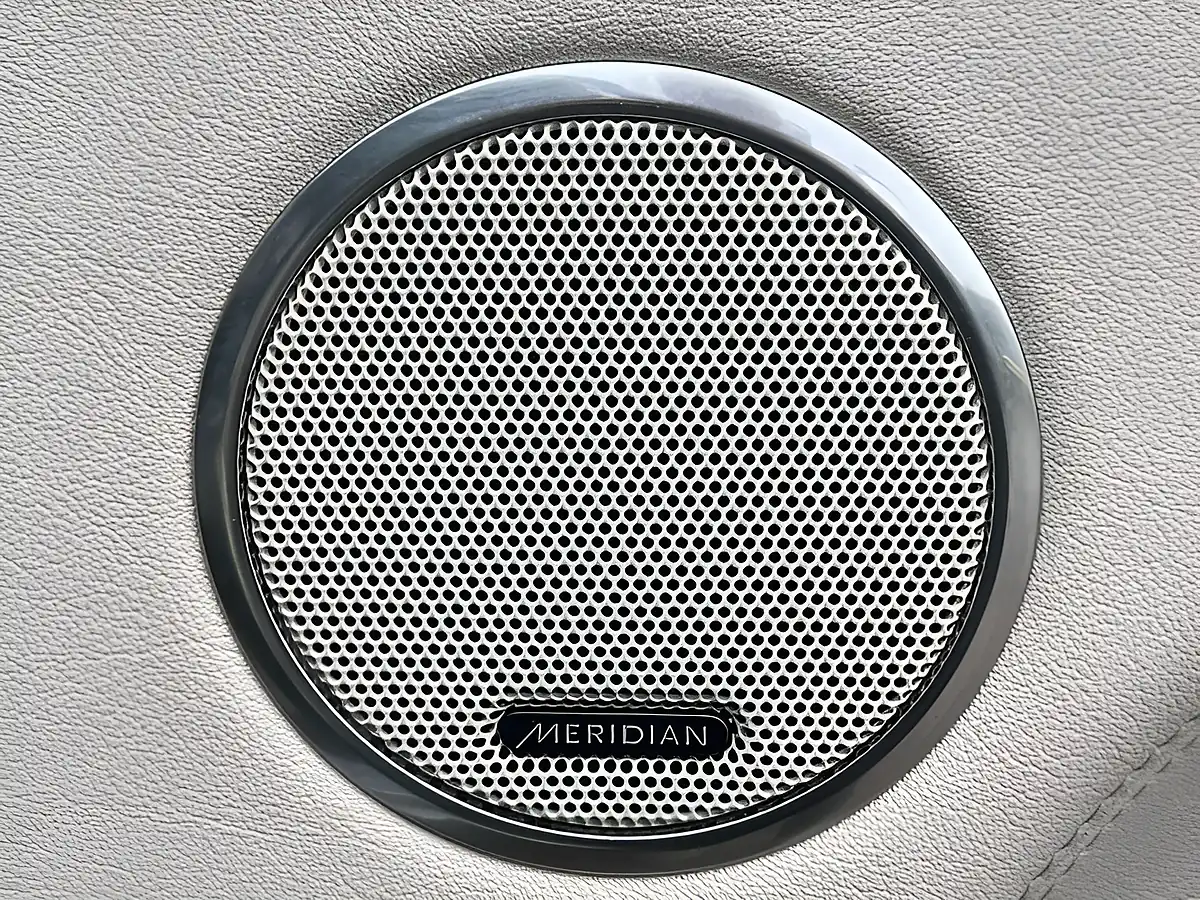 Used 2014 Land Rover Range Rover Vogue Luxor - Interior and Exterior details 10