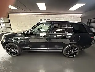 Used 2014 Land Rover Range Rover Vogue Santorini Black - Interior and Exterior details 8