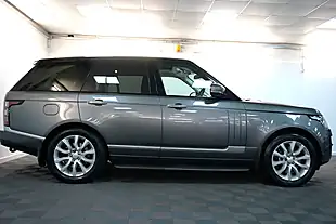 Used 2014 Land Rover Range Rover Vogue Se Grey - Interior and Exterior details 5
