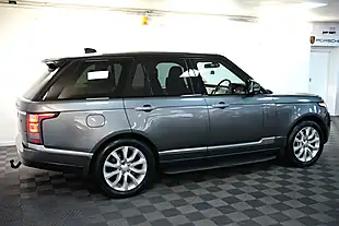 Used 2014 Land Rover Range Rover Vogue Se Grey - Interior and Exterior details 9