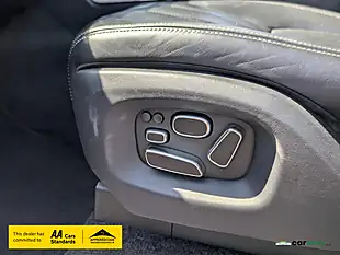 Used 2014 Land Rover Range Rover Vogue Se Grey - Interior and Exterior details 17