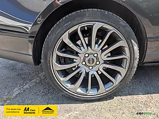 Used 2014 Land Rover Range Rover Vogue Se Grey - Interior and Exterior details 19
