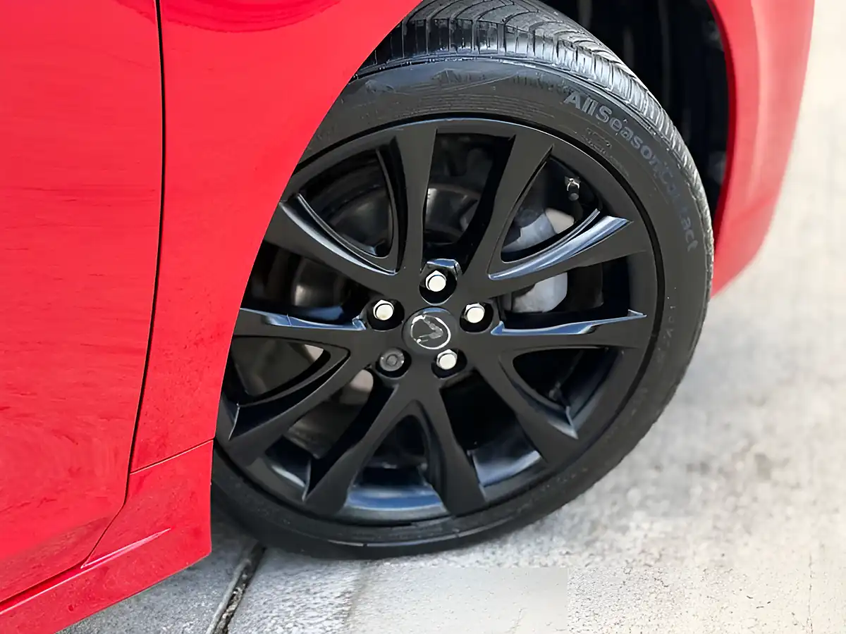 Used 2014 Lexus Ct Advance Fuji Red - Interior and Exterior details 11