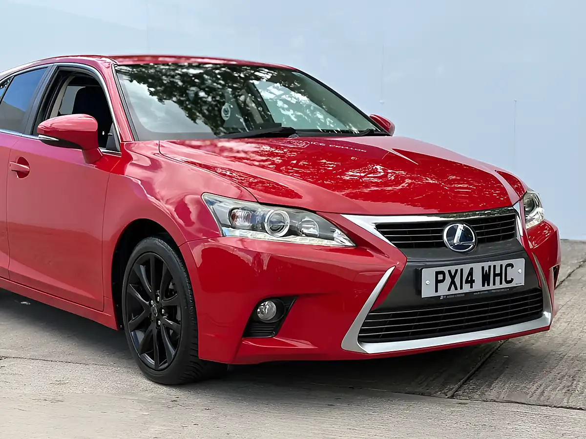 Used 2014 Lexus Ct Advance Fuji Red - Interior and Exterior details 4