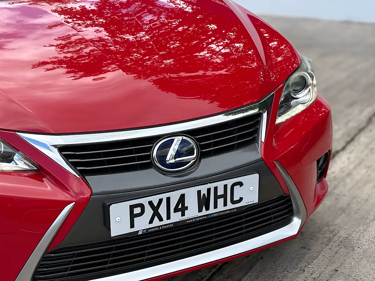 Used 2014 Lexus Ct Advance Fuji Red - Interior and Exterior details 5
