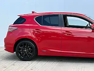 Used 2014 Lexus Ct Advance Fuji Red - Interior and Exterior details 9