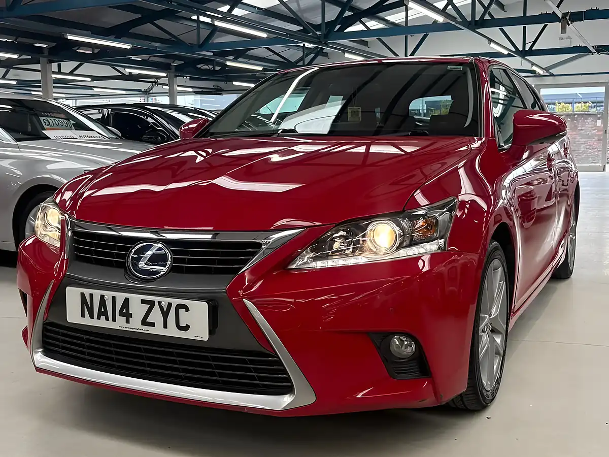 Used 2014 Lexus Ct Advance Red - Interior and Exterior details 2