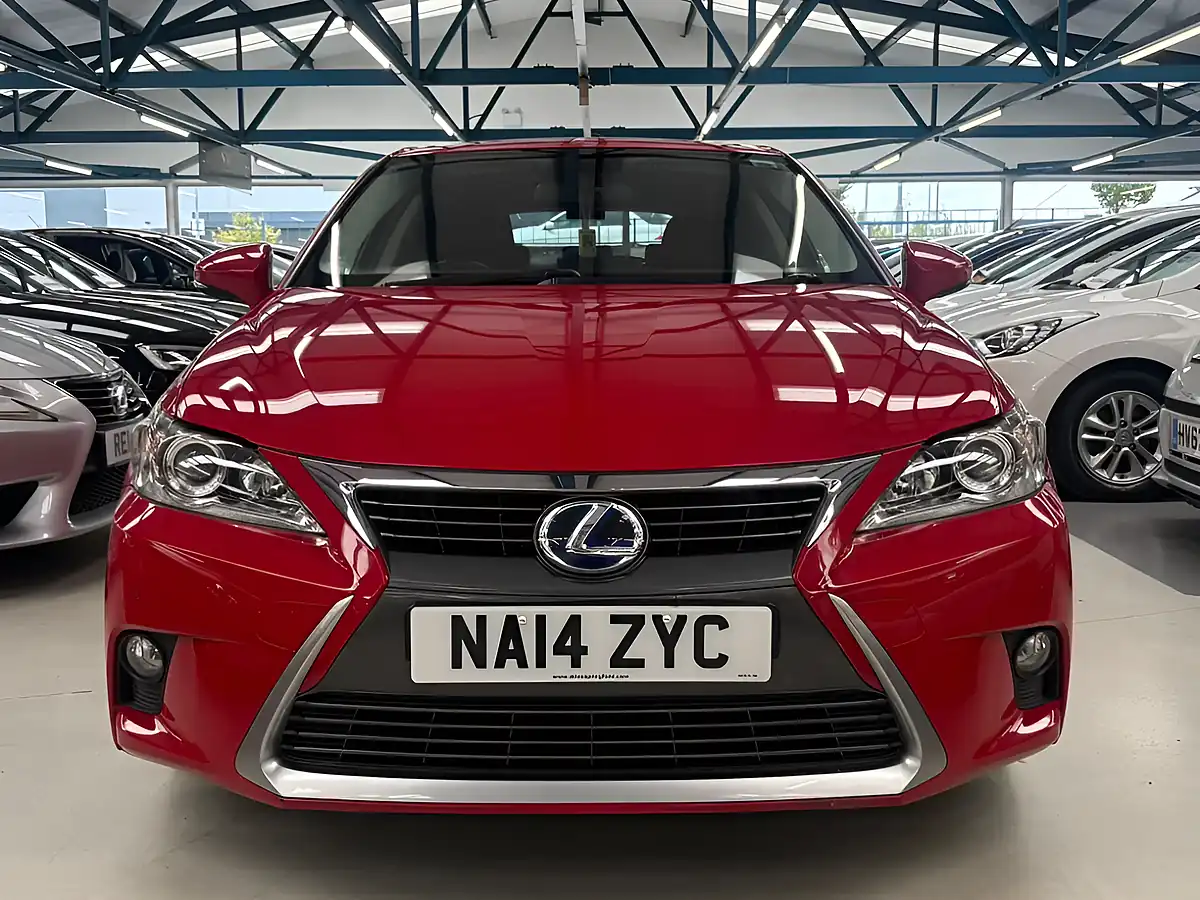 Used 2014 Lexus Ct Advance Red - Interior and Exterior details 3
