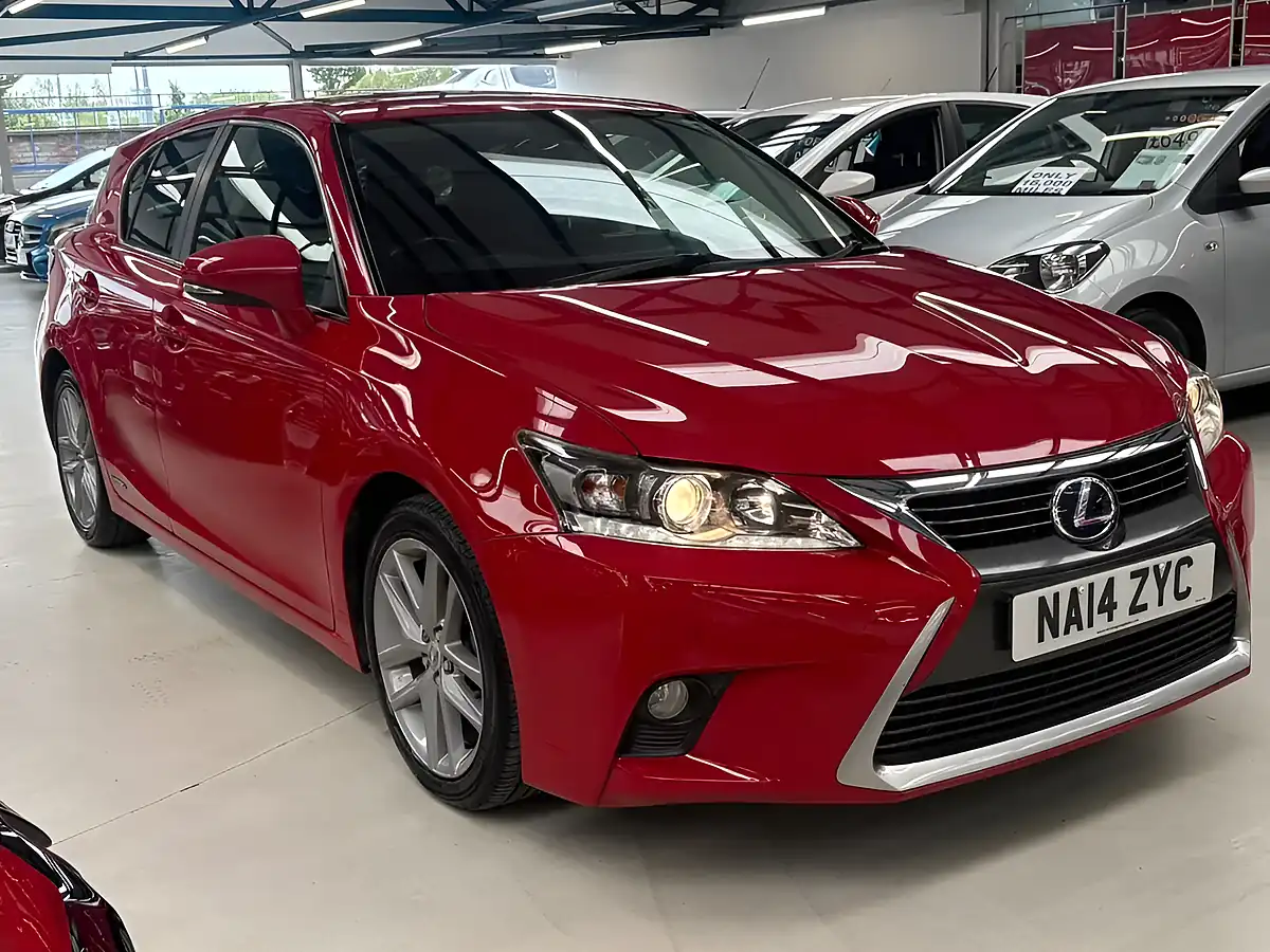 Used 2014 Lexus Ct Advance Red - Interior and Exterior details 7