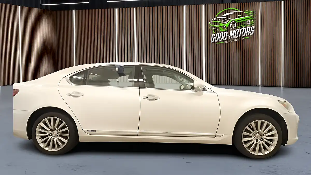 Used 2014 Lexus Ls Premier Silver - Interior and Exterior details 5