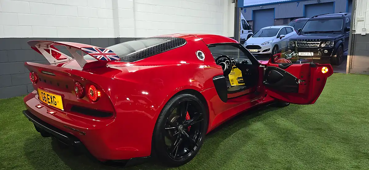 Used 2014 Lotus Exige S Red - Interior and Exterior details 19