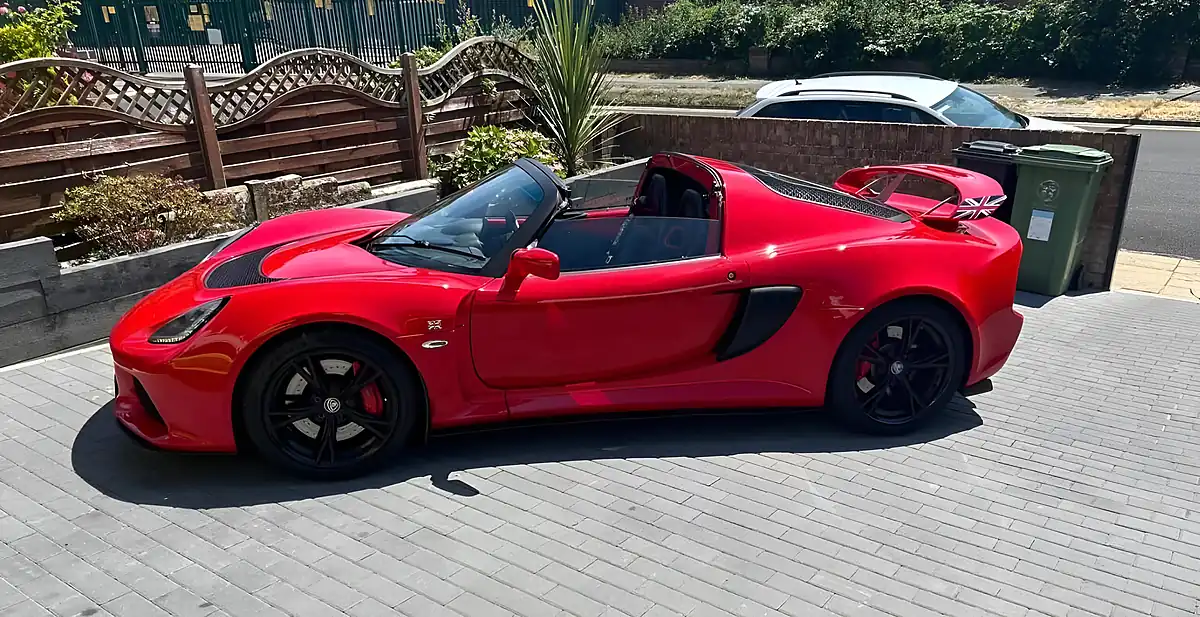 Used 2014 Lotus Exige S Red - Interior and Exterior details 4