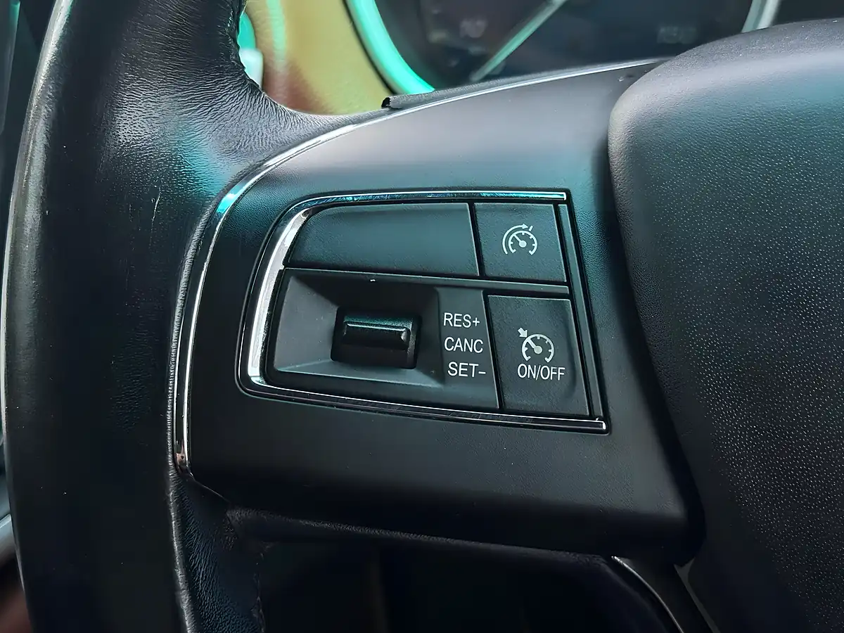 Used 2014 Maserati Ghibli Black - Interior and Exterior details 12