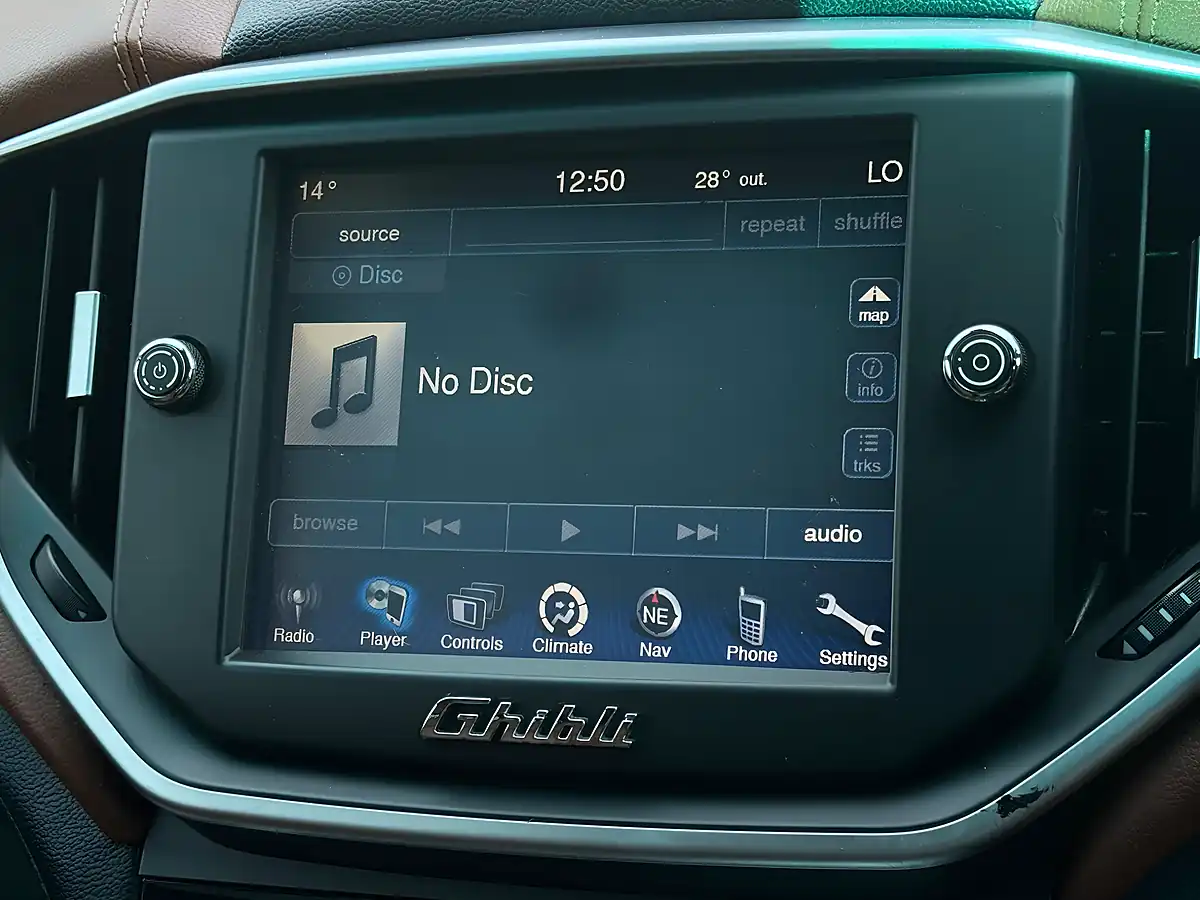 Used 2014 Maserati Ghibli Black - Interior and Exterior details 14