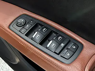 Used 2014 Maserati Ghibli Black - Interior and Exterior details 17