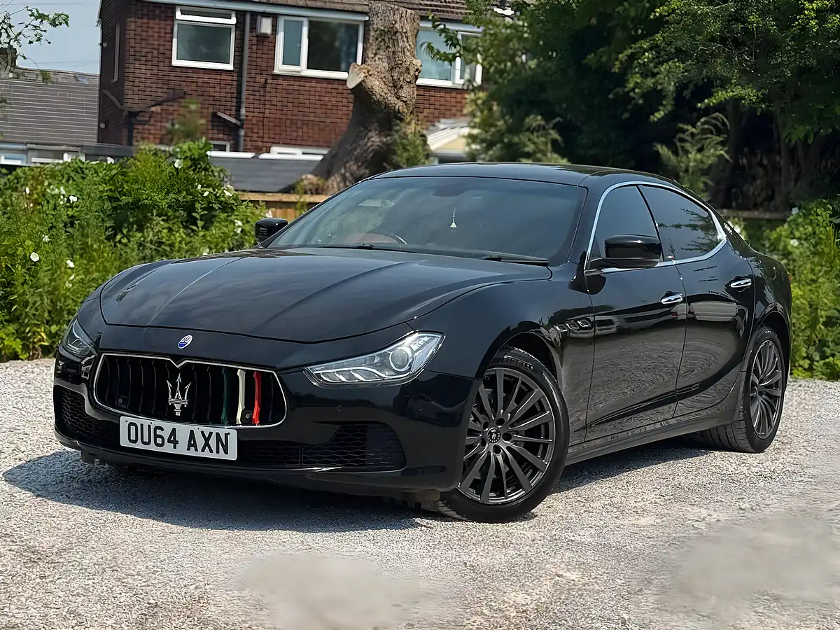 Used 2014 Maserati Ghibli Black - Interior and Exterior details 3