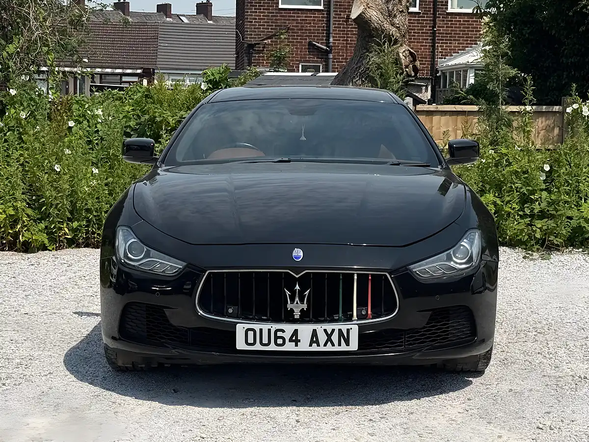 Used 2014 Maserati Ghibli Black - Interior and Exterior details 6