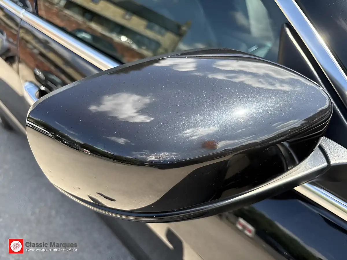 Used 2014 Maserati Ghibli Saloon Black - Interior and Exterior details 11
