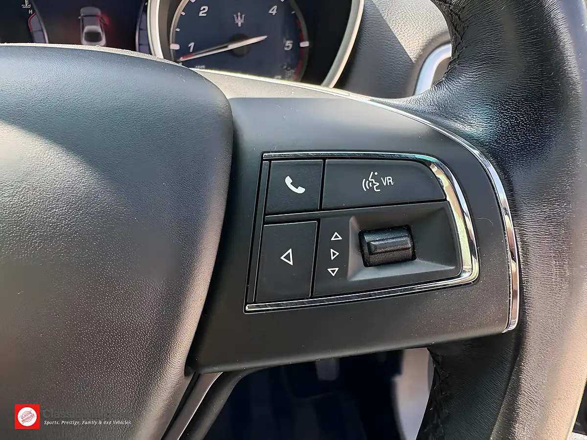 Used 2014 Maserati Ghibli Saloon Black - Interior and Exterior details 15