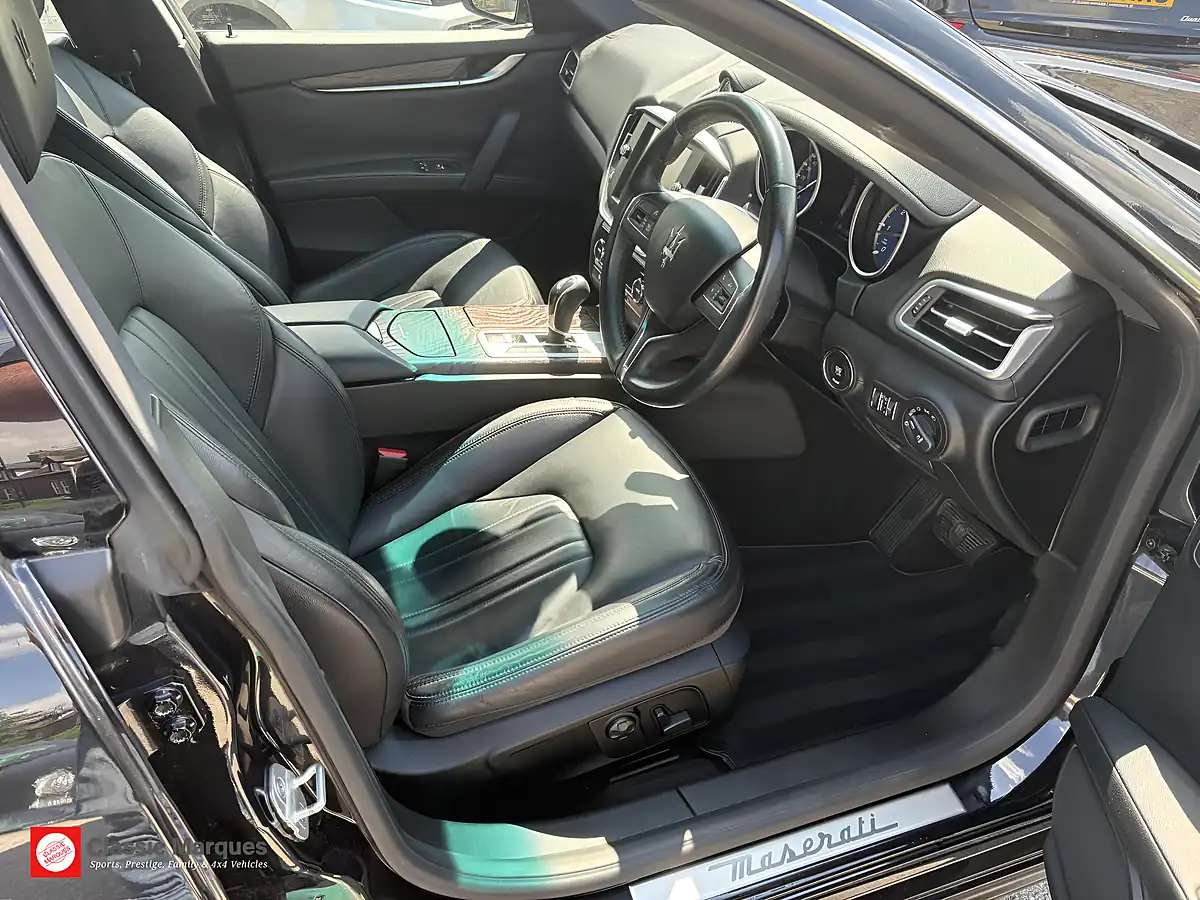Used 2014 Maserati Ghibli Saloon Black - Interior and Exterior details 2