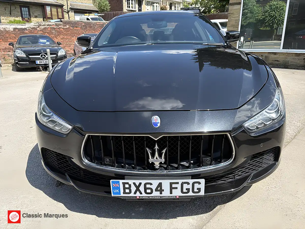 Used 2014 Maserati Ghibli Saloon Black - Interior and Exterior details 5
