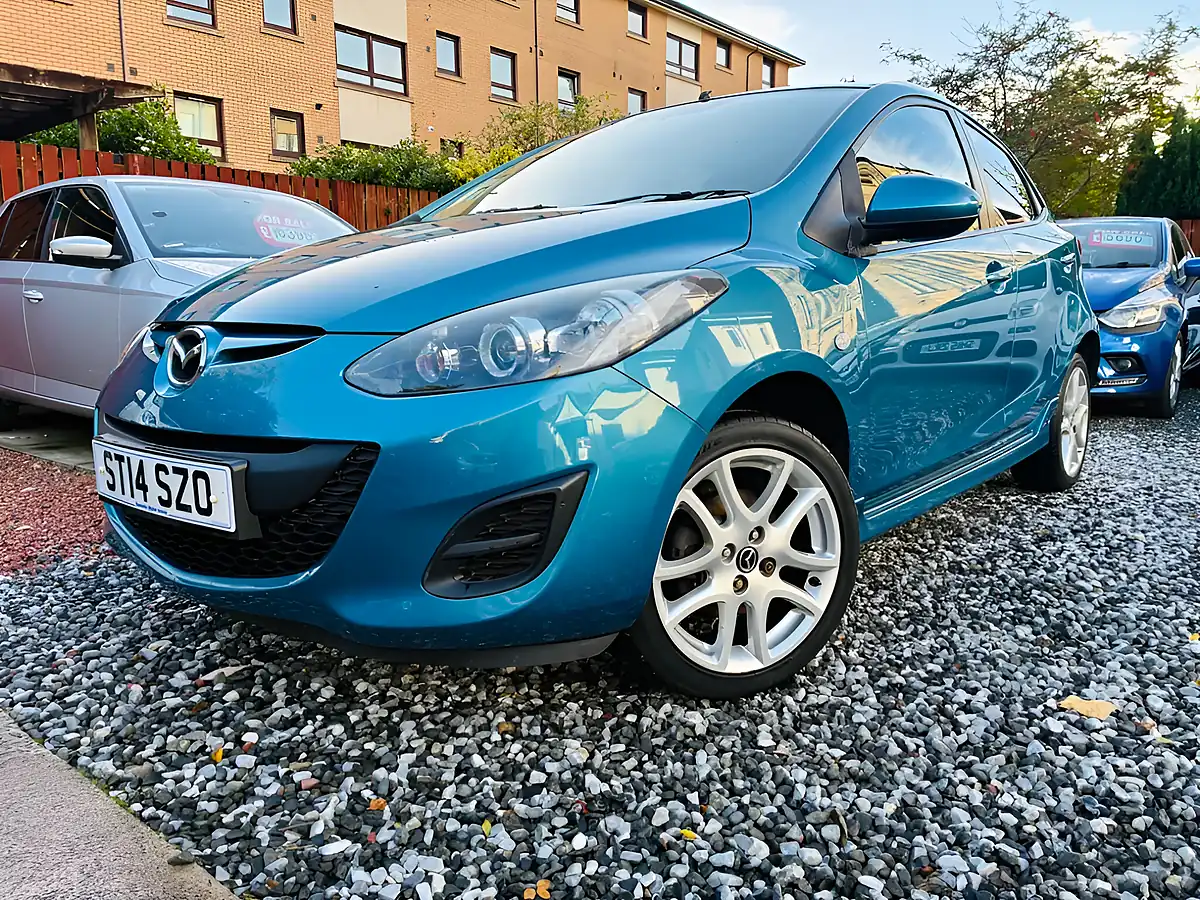 Used 2014 Mazda 2 Tamura Blue - Interior and Exterior details 11