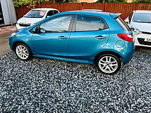 Used 2014 Mazda 2 Tamura Blue - Interior and Exterior details 16