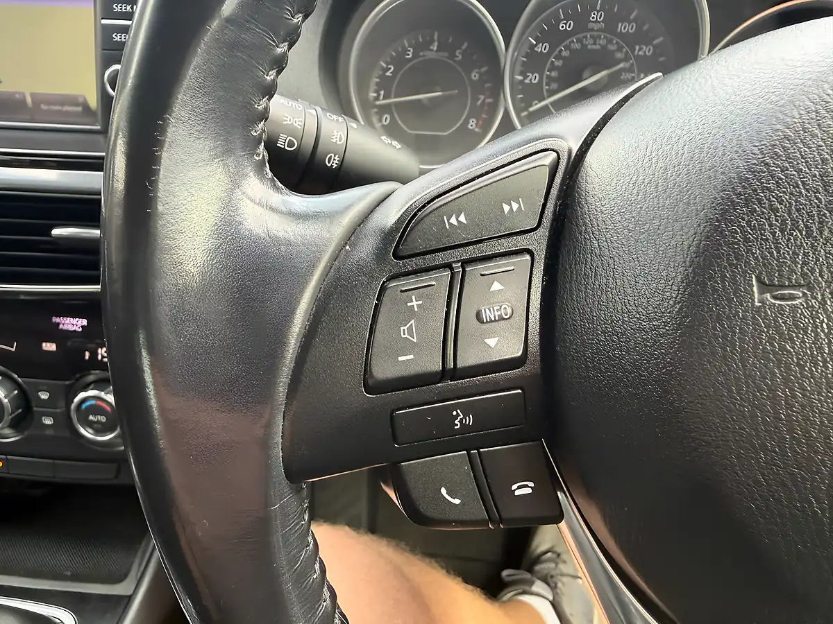Used 2014 Mazda 6 Se-L Nav Blue - Interior and Exterior details 14