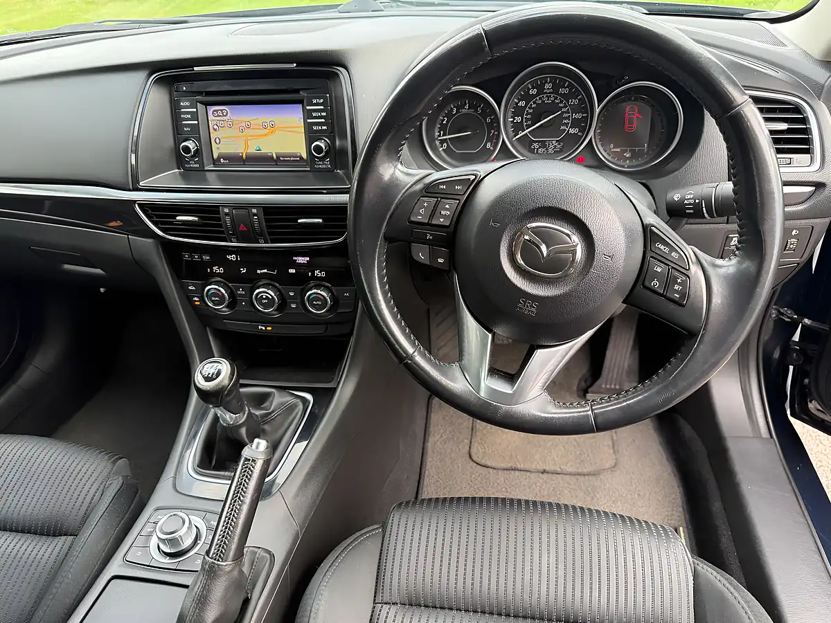 Used 2014 Mazda 6 Se-L Nav Blue - Interior and Exterior details 9