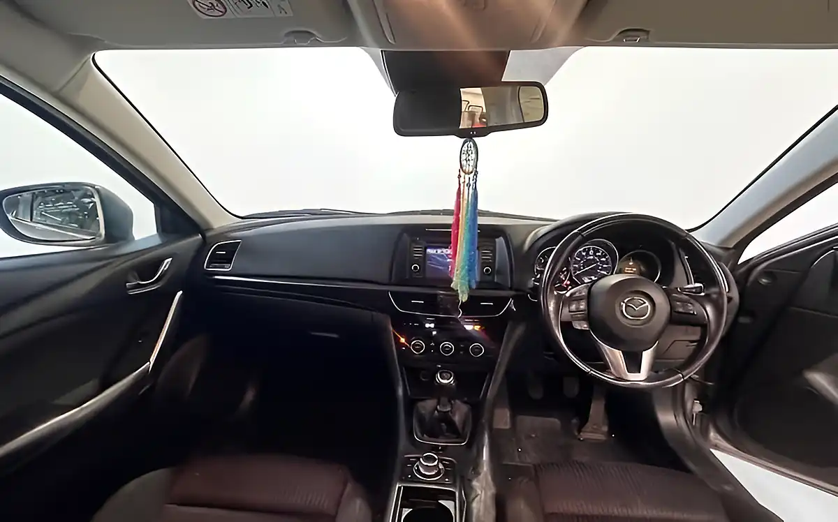 Used 2014 Mazda 6 Se-L Nav Silver - Interior and Exterior details 10