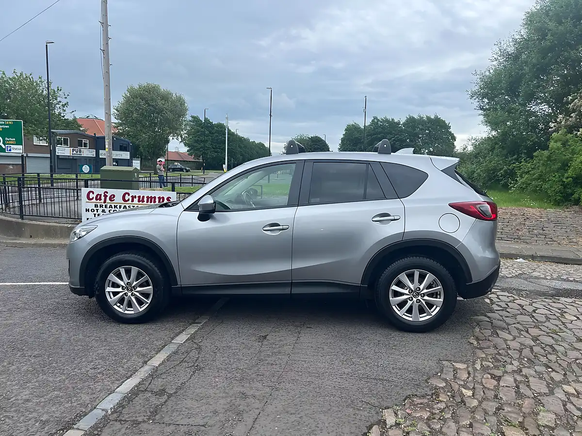 Used 2014 Mazda CX-5 Se-L Lux Nav Silver - Interior and Exterior details 7