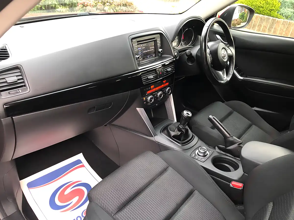 Used 2014 Mazda CX-5 Se-L Red - Interior and Exterior details 10