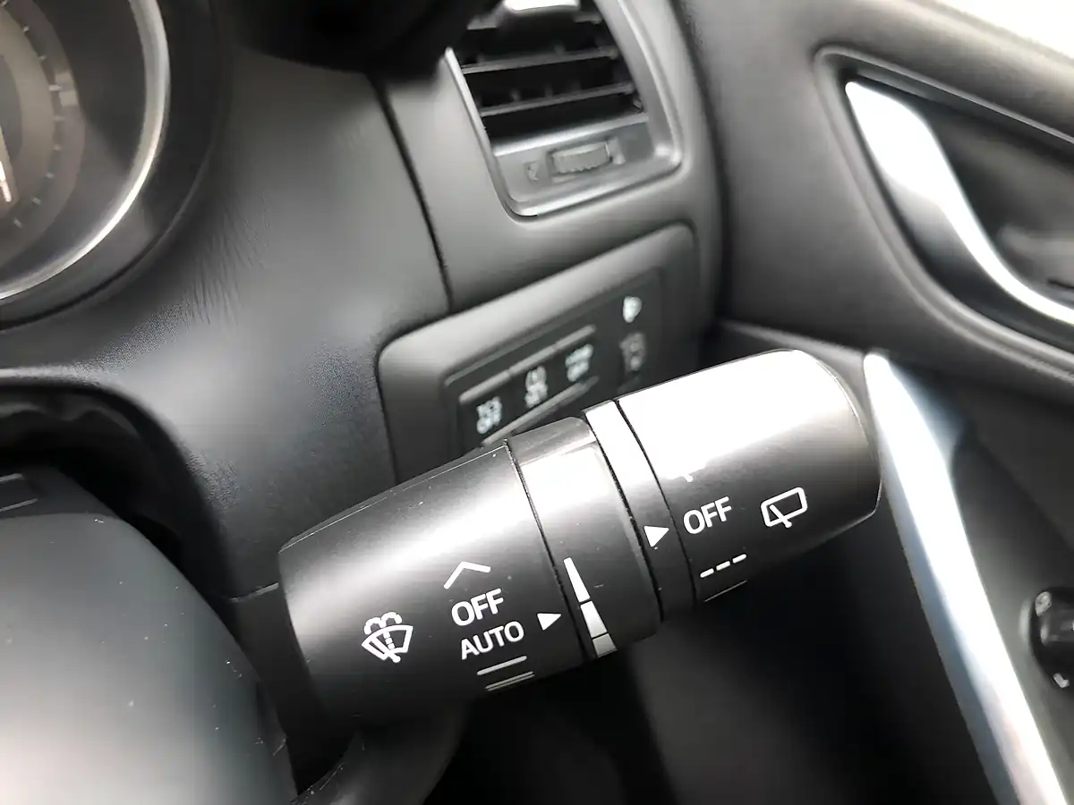Used 2014 Mazda CX-5 Se-L Red - Interior and Exterior details 20