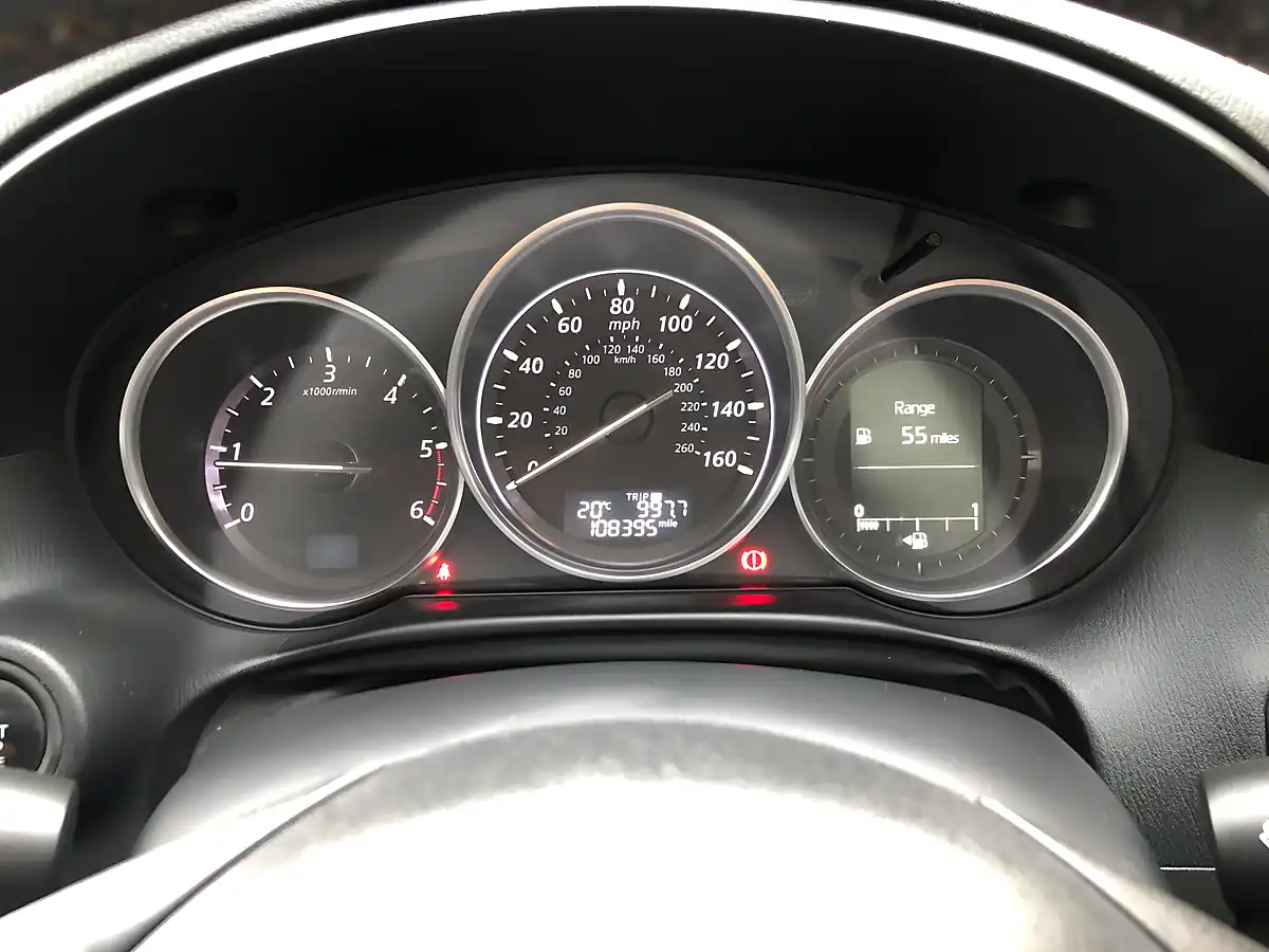 Used 2014 Mazda CX-5 Se-L Red - Interior and Exterior details 6