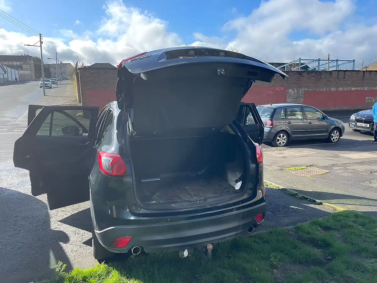 Used 2014 Mazda CX-5 Sport Nav 4WD Black - Interior and Exterior details 7