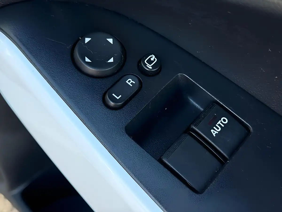 Used 2014 Mazda MAZDA2 Colour Edition White - Interior and Exterior details 13