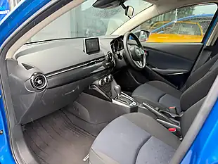 Used 2014 Mazda Mazda2 Se-L Blue - Interior and Exterior details 12