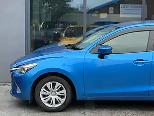 Used 2014 Mazda Mazda2 Se-L Blue - Interior and Exterior details 7