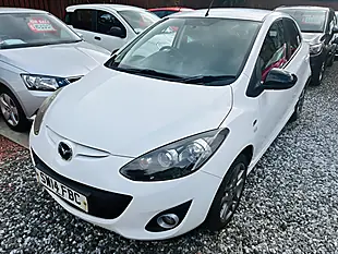 Used 2014 Mazda Mazda2 Sport Colour Edition White - Interior and Exterior details 14