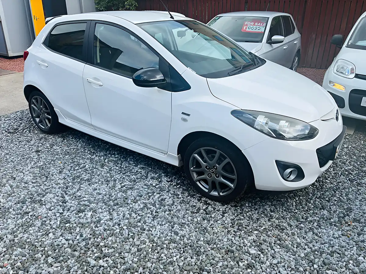 Used 2014 Mazda Mazda2 Sport Colour Edition White - Interior and Exterior details 8