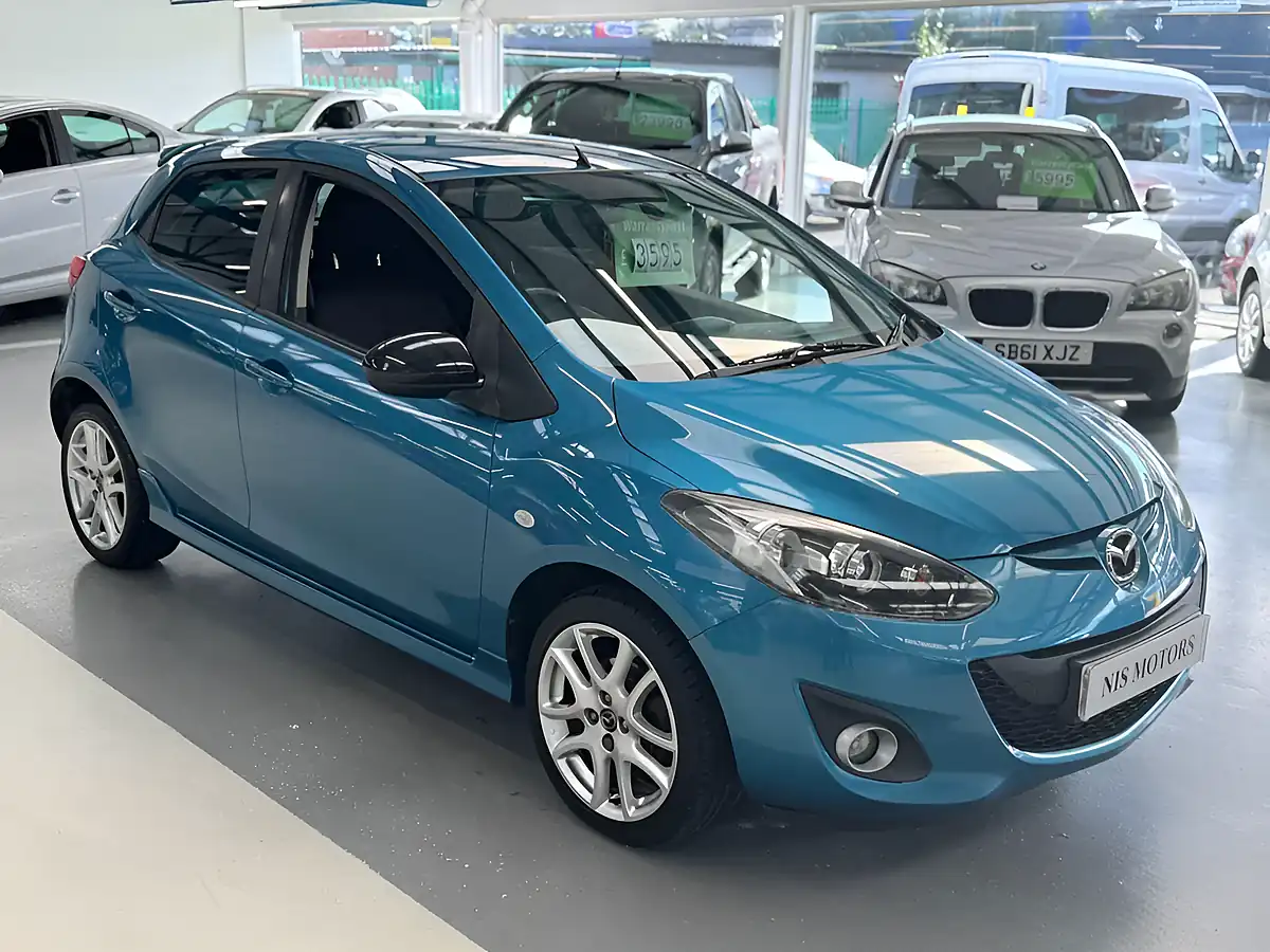 Used 2014 Mazda Mazda2 Venture Blue - Front View