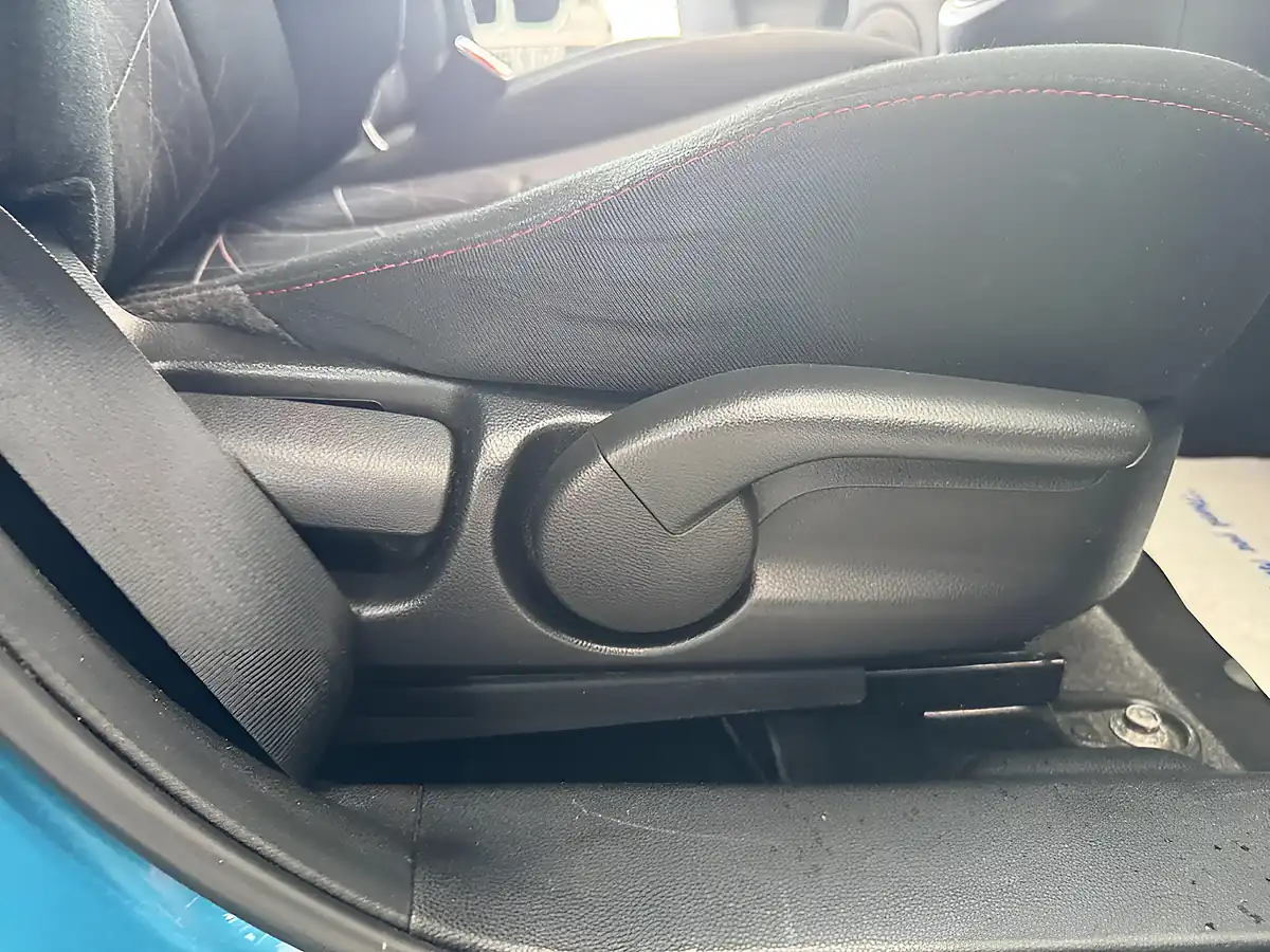 Used 2014 Mazda Mazda2 Venture Blue - Interior and Exterior details 15