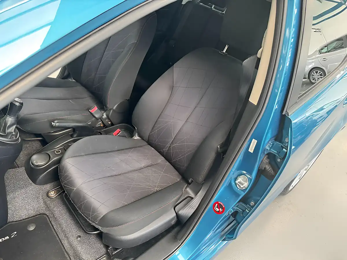 Used 2014 Mazda Mazda2 Venture Blue - Interior and Exterior details 16