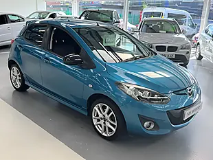 Used 2014 Mazda Mazda2 Venture Blue - Interior and Exterior details 4