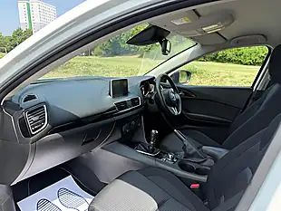 Used 2014 Mazda Mazda3 Se White - Interior and Exterior details 10