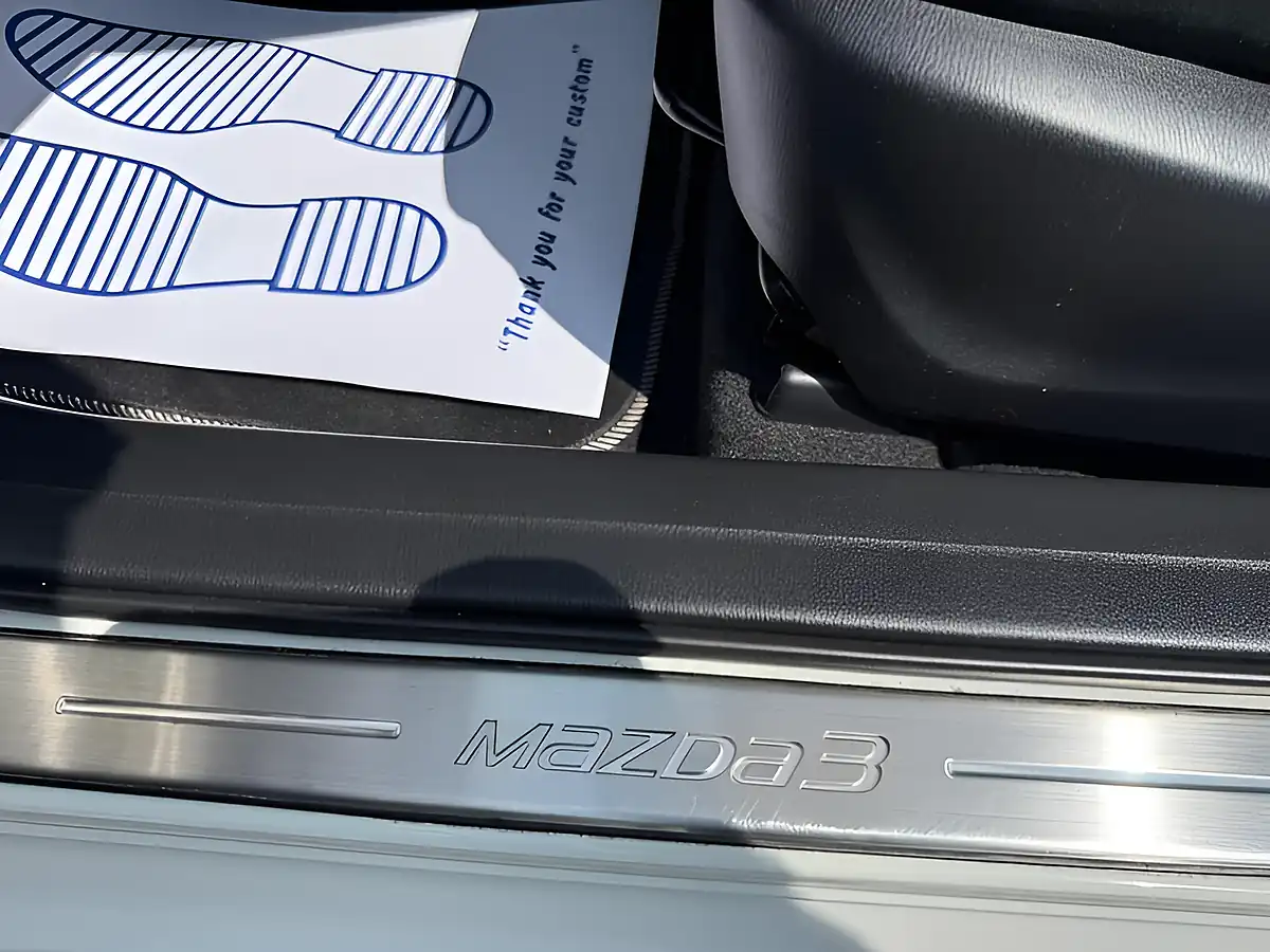 Used 2014 Mazda Mazda3 Se White - Interior and Exterior details 12