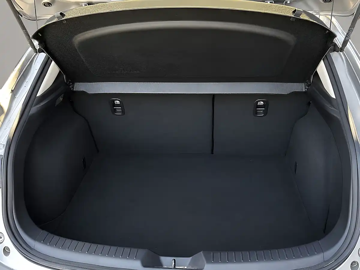 Used 2014 Mazda Mazda3 Sport Edition Silver - Interior and Exterior details 7