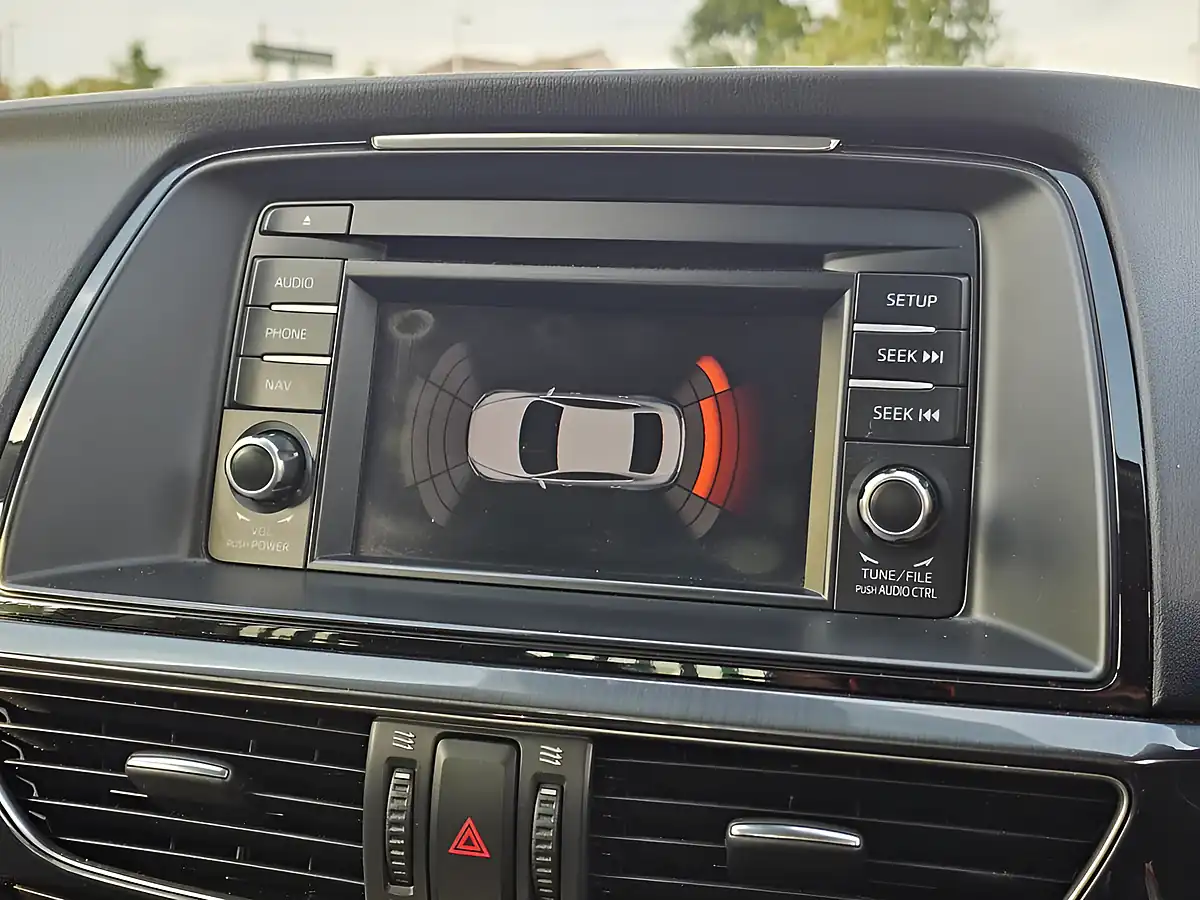 Used 2014 Mazda Mazda6 Se-L Nav Red - Interior and Exterior details 18